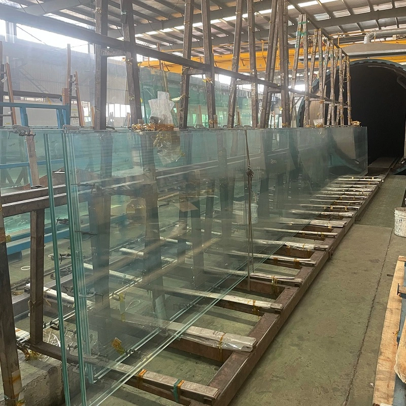 Oversize Jumbo Size / Tempered /Bent/Laminated Glass for Shopping Mall/Projects Building Facade